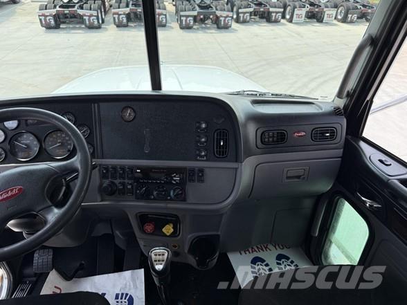 Peterbilt 367 Влекачи