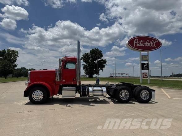 Peterbilt 389 Влекачи