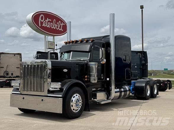 Peterbilt 389 Влекачи