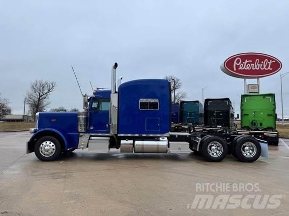 Peterbilt 389 Влекачи