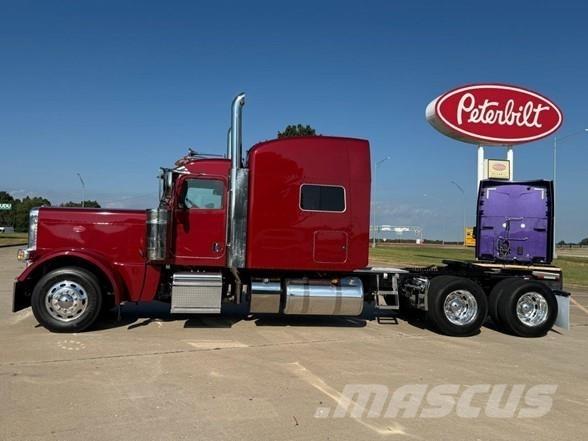 Peterbilt 389 Влекачи