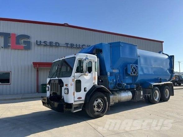 Peterbilt 520 Камиони за отпадъци