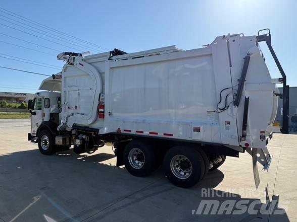 Peterbilt 520 Камиони за отпадъци