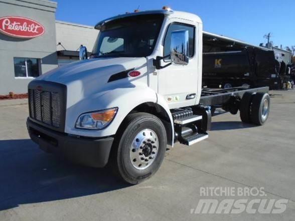 Peterbilt 536 Шаси кабини