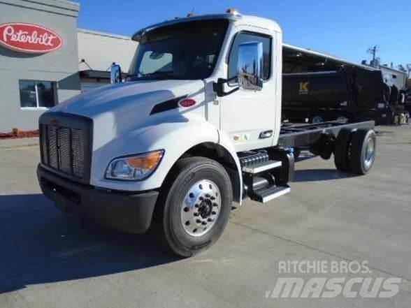 Peterbilt 536 Шаси кабини
