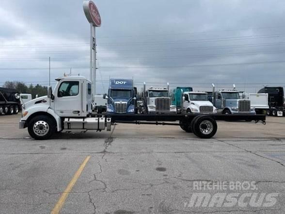 Peterbilt 536 Шаси кабини
