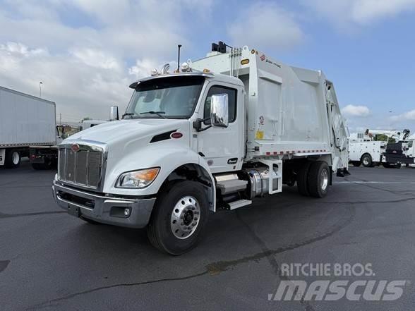 Peterbilt 537 Камиони за отпадъци