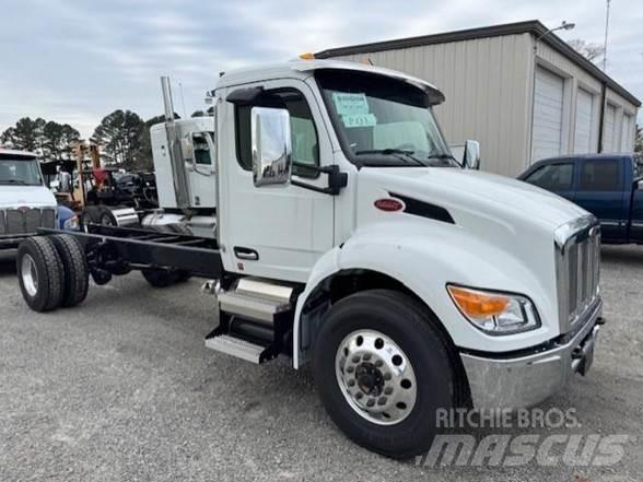 Peterbilt 537 Шаси кабини