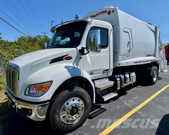 Peterbilt 537 Камиони за отпадъци