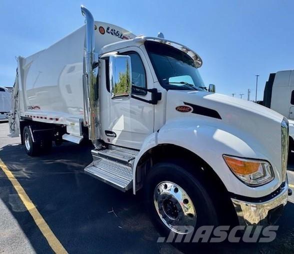Peterbilt 537 Камиони за отпадъци