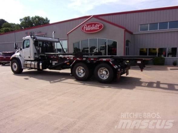 Peterbilt 548 Камиони за отпадъци