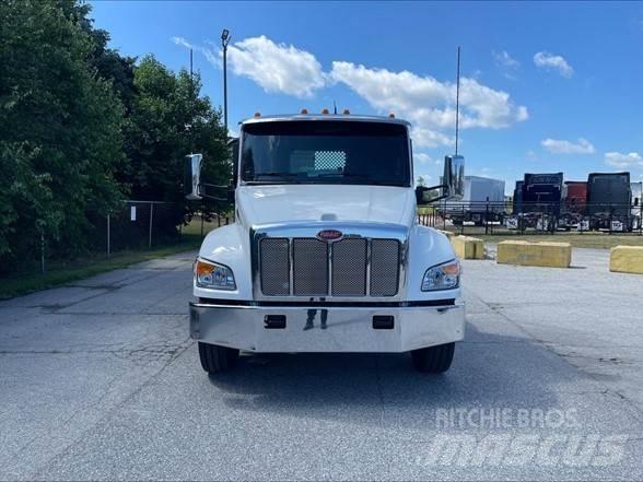 Peterbilt 548 Бордови
