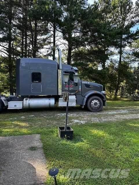 Peterbilt 567 Влекачи