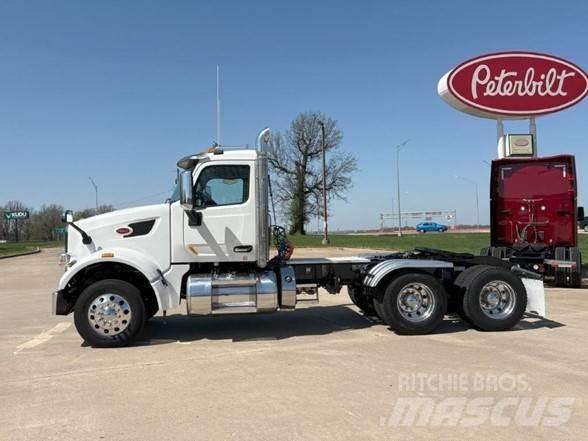 Peterbilt 567 Влекачи