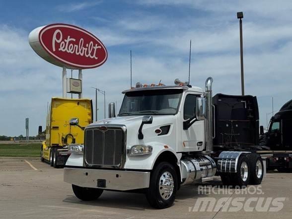 Peterbilt 567 Влекачи