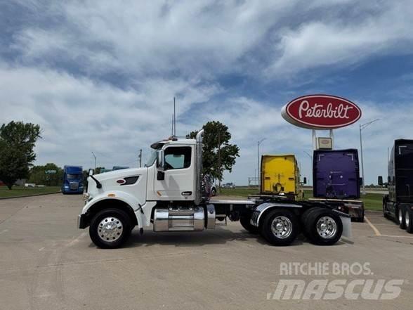 Peterbilt 567 Влекачи