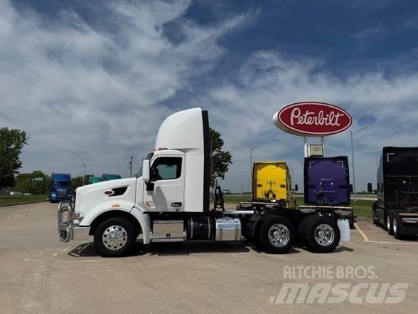 Peterbilt 567 Влекачи