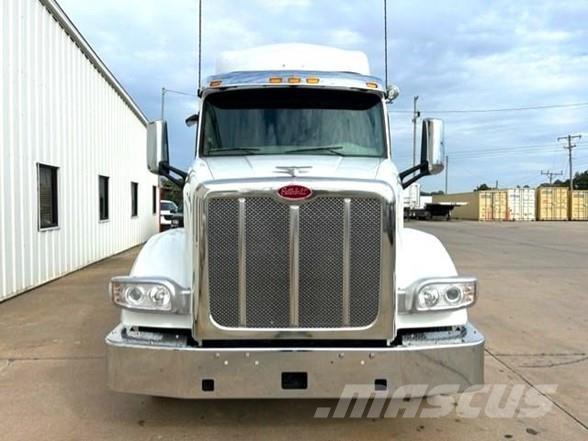 Peterbilt 567 Влекачи