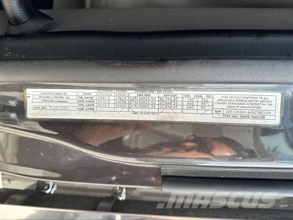 Peterbilt 567 Влекачи