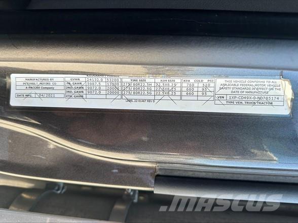 Peterbilt 567 Влекачи