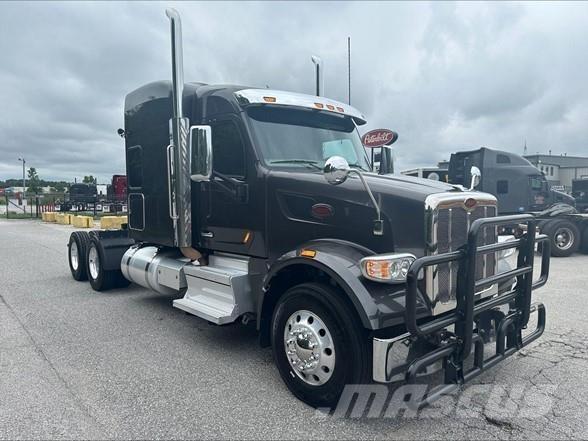 Peterbilt 567 Влекачи