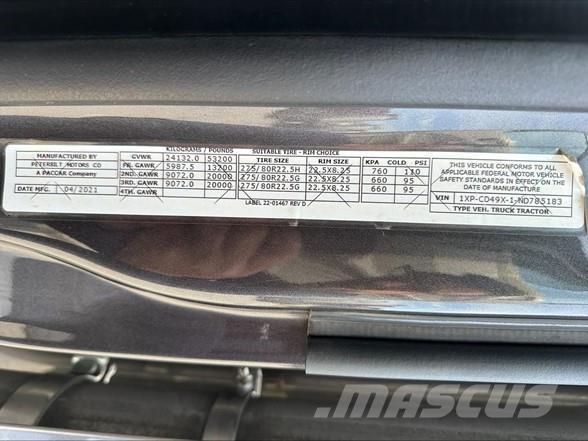 Peterbilt 567 Влекачи