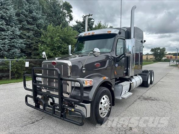 Peterbilt 567 Влекачи