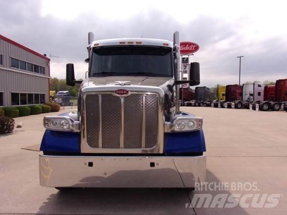 Peterbilt 567 Влекачи