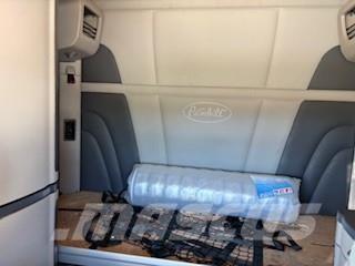 Peterbilt 567 Влекачи