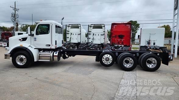 Peterbilt 567 Шаси кабини