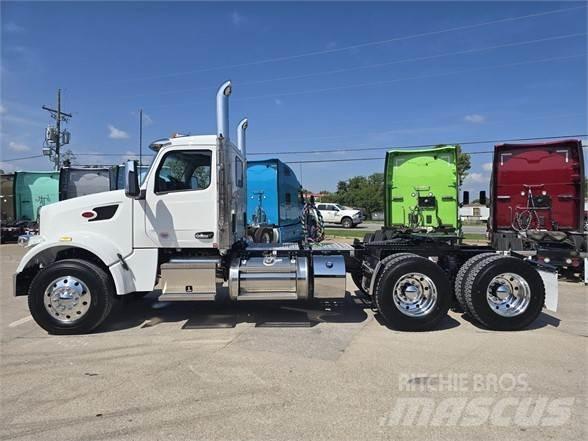 Peterbilt 567 Влекачи