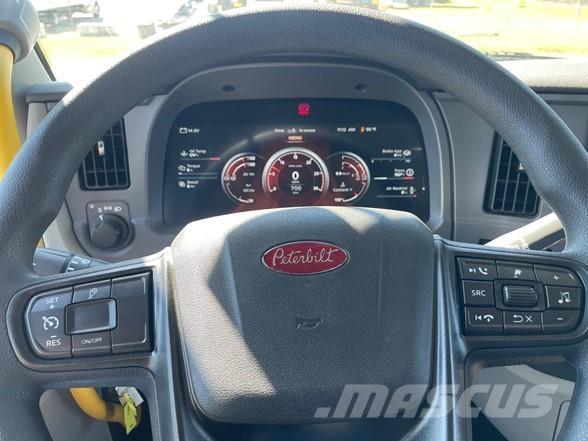 Peterbilt 567 Самосвал