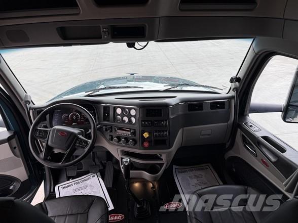 Peterbilt 567 Влекачи