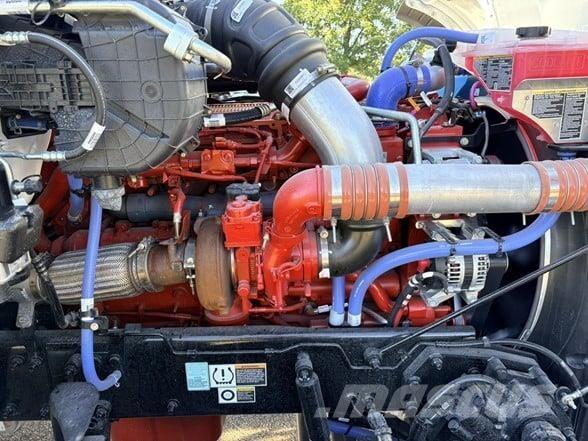 Peterbilt 567 Самосвал