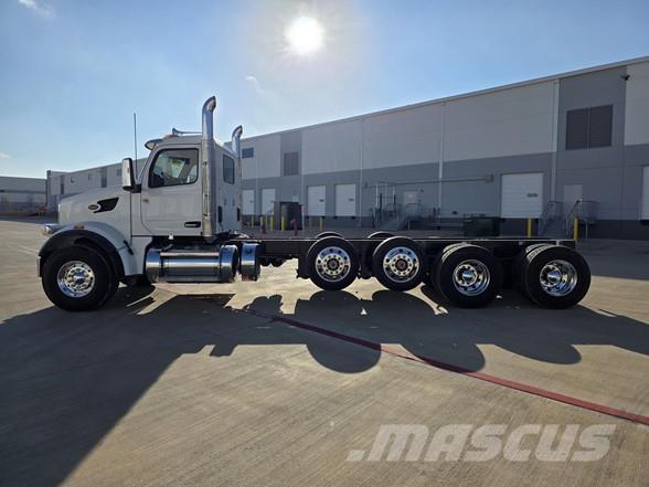 Peterbilt 567 Самосвал