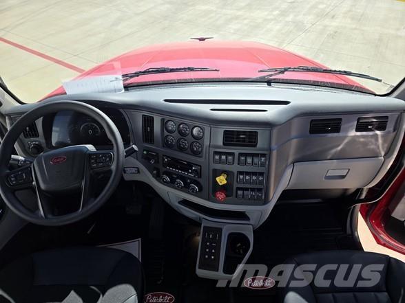 Peterbilt 567 Самосвал