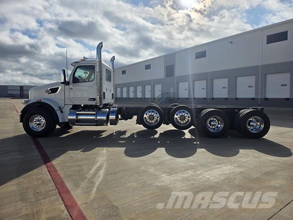 Peterbilt 567 Самосвал