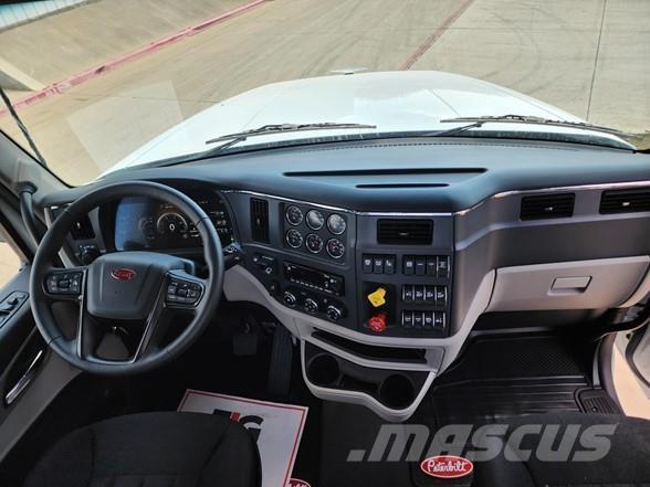 Peterbilt 567 Влекачи