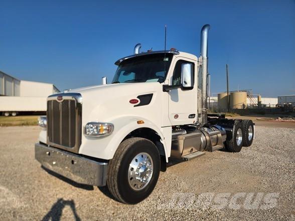 Peterbilt 567 Влекачи