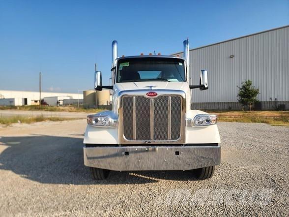 Peterbilt 567 Влекачи