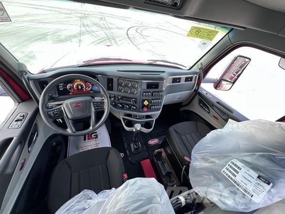 Peterbilt 567 Влекачи