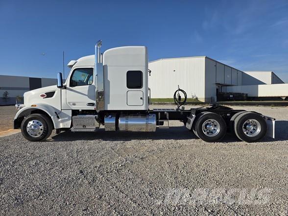 Peterbilt 567 Влекачи