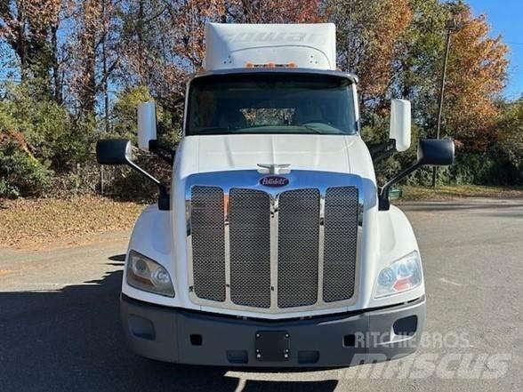 Peterbilt 579 Влекачи