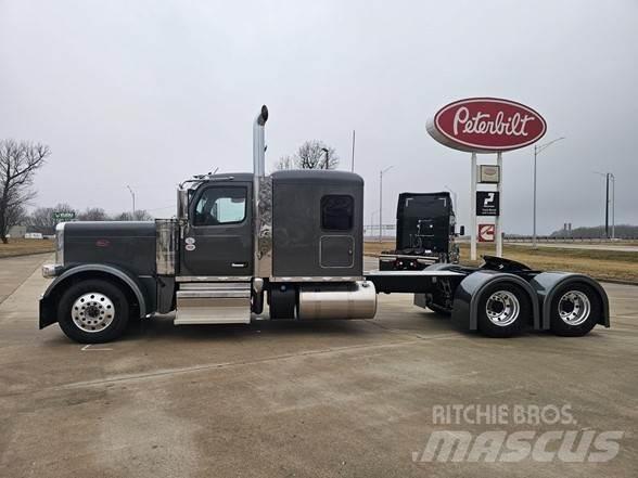 Peterbilt 589 Влекачи