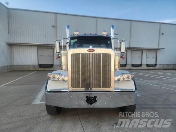 Peterbilt 589 Влекачи