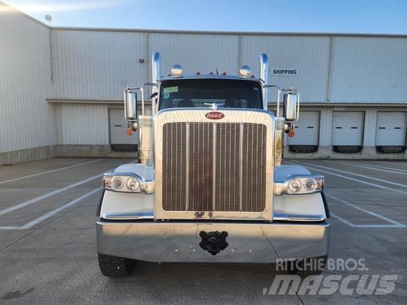 Peterbilt 589 Влекачи