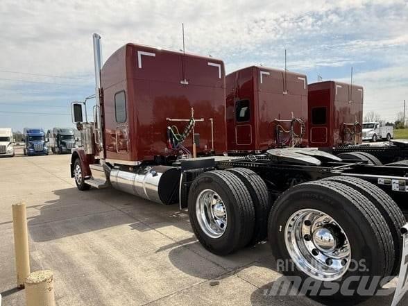 Peterbilt 589 Влекачи