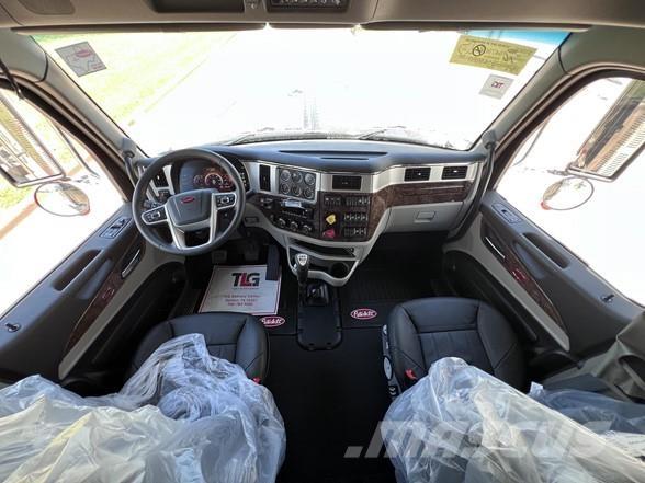 Peterbilt 589 Влекачи