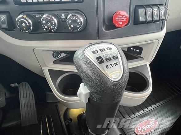 Peterbilt 589 Влекачи