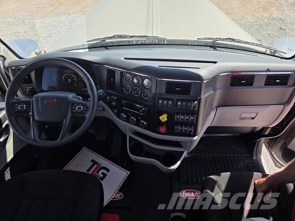 Peterbilt 589 Влекачи